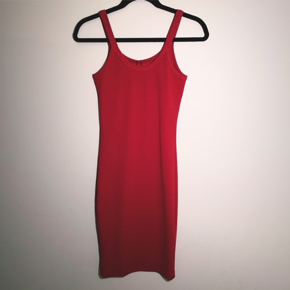 Dynamite Skylar scoop neck bodycon dress - Picture 4 of 4